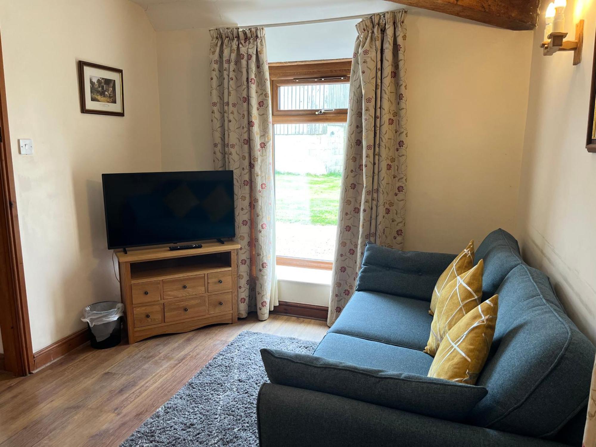 Tupenny Cottage, Old Mill Farm, Cotswold Water Park Cirencester Eksteriør billede