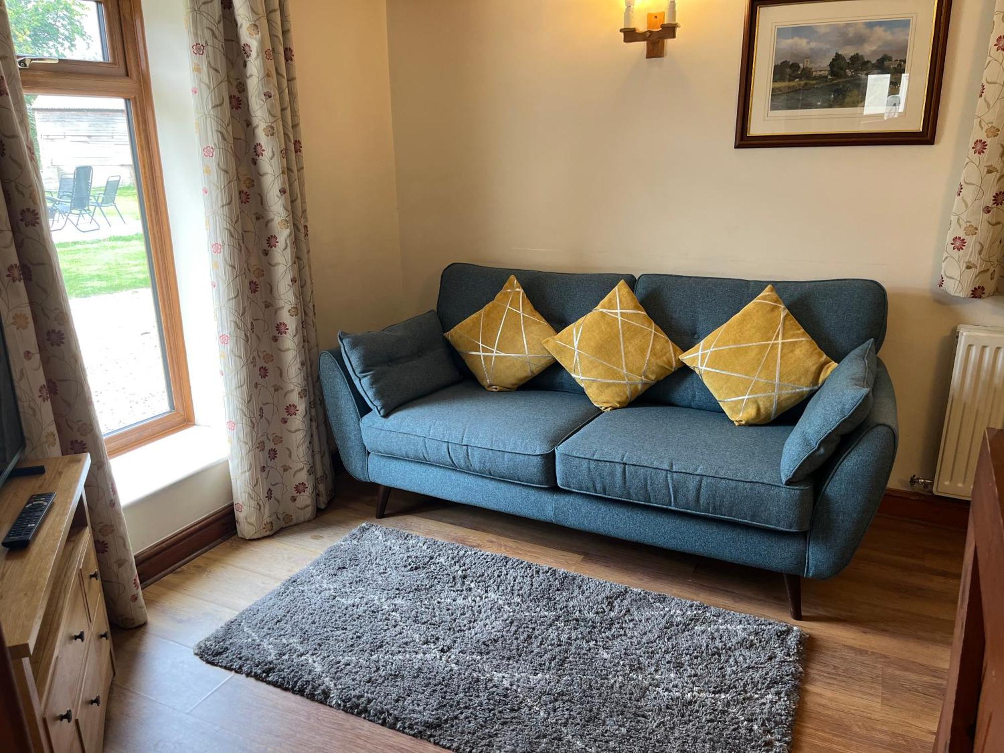 Tupenny Cottage, Old Mill Farm, Cotswold Water Park Cirencester Eksteriør billede